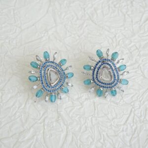 Zircon Oxidized Studs